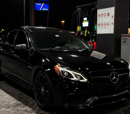 二手 奔驰 AMG E63 S  在 迪拜
